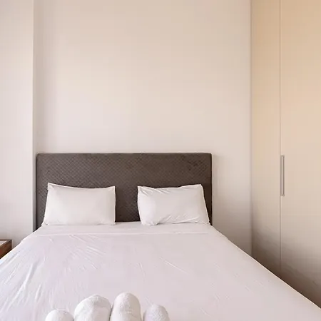 Yamas Sunny Pool Penthouse Families & Couples Only דירה לימסול