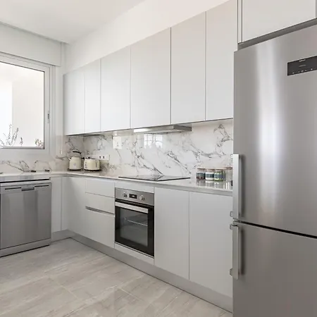 Yamas Sunny Pool Penthouse Families & Couples Only לימסול
